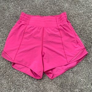 Sonic Pink Lululemon Hotty hot shorts HR size 4 Length 4”